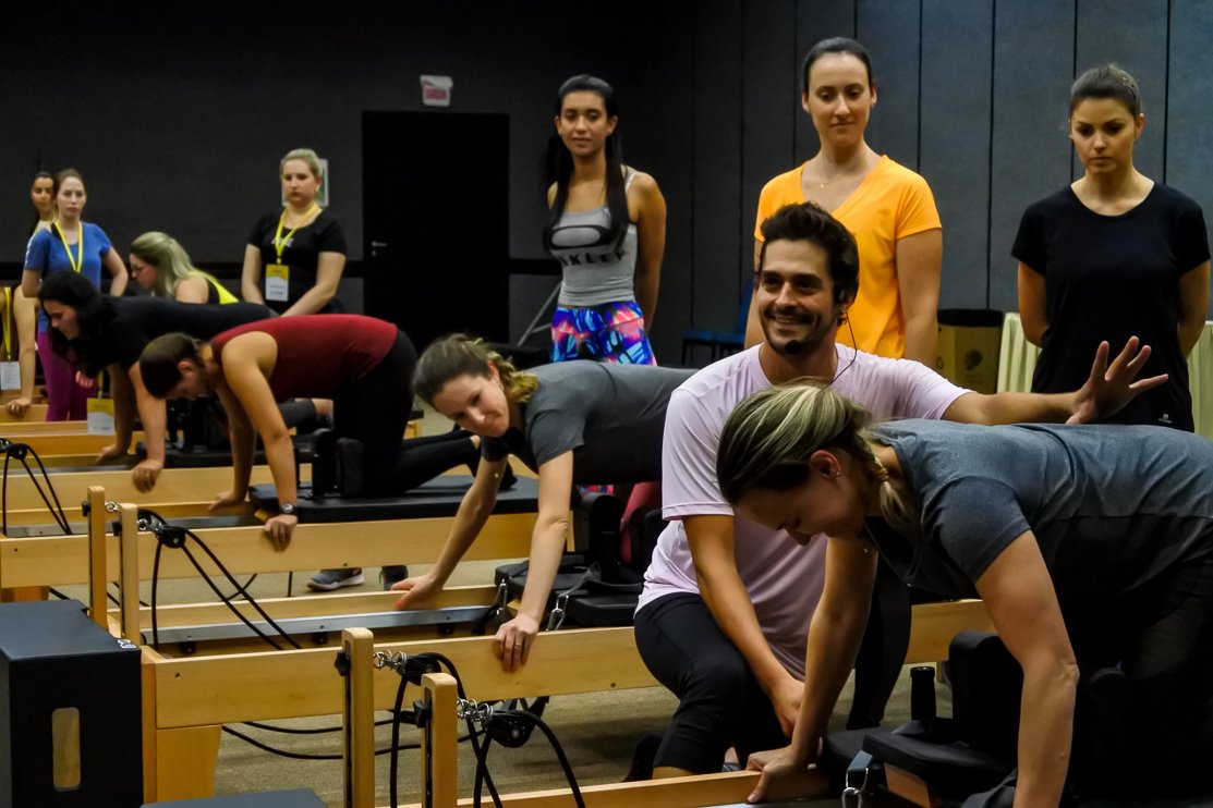 Aula de Pilates. Conheça os 14 Benefícios. Saiba Mais AQUI