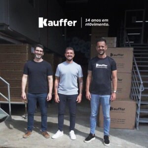 Thyago Calazans, Rafael Siqueira e Fabricio Kaufmann à direita.